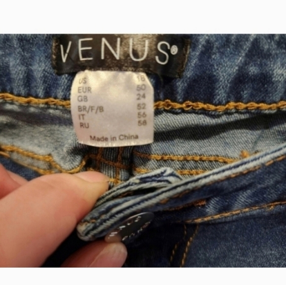 🍁🍂Venus size 18 studded fringe skinny jeans - Picture 7 of 7